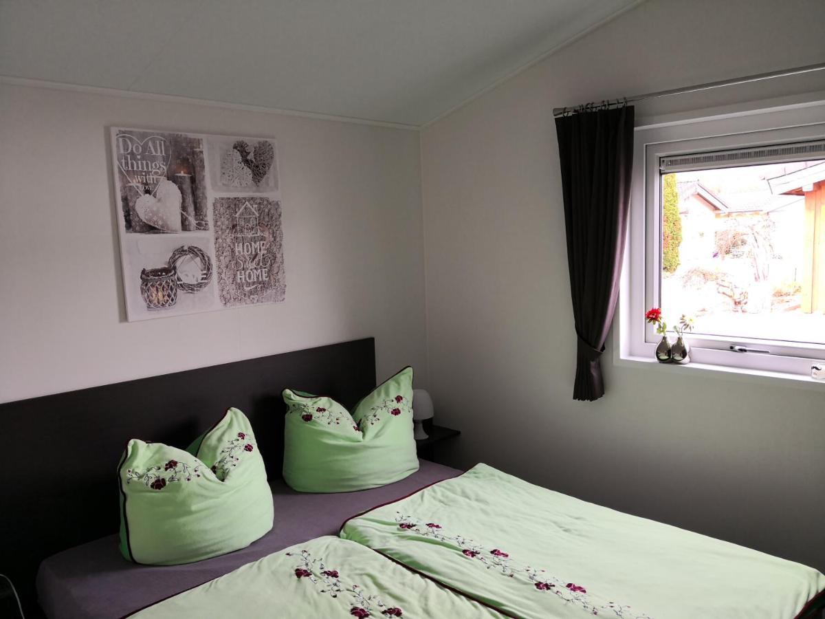 Ferienhaus Malefi 1 Am Guelser Moselbogen Koblenz  Dış mekan fotoğraf